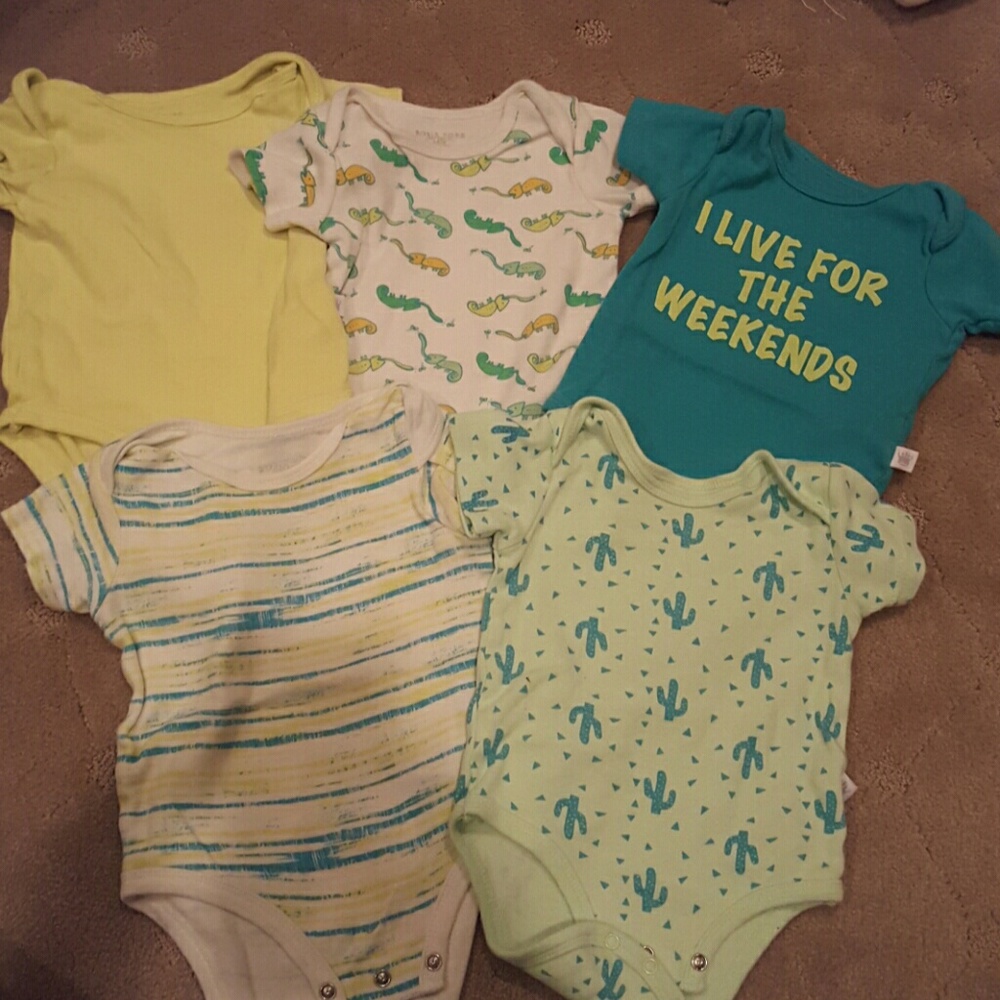Bundle of 5 Rosie Pope boy/girl onesies